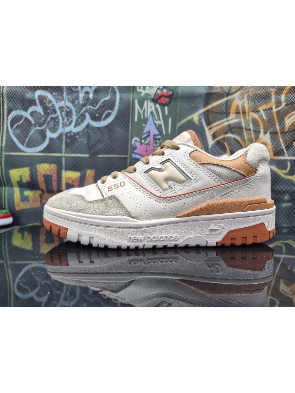 Size 6.5 Women’s- New Balance 550 Au Lait Cream Orange rare colorway